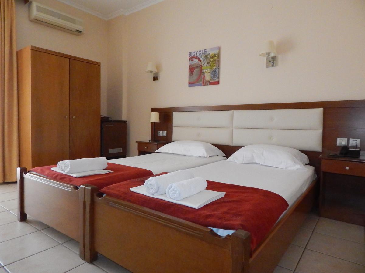 Gold Stern Hotell Paralía Eksteriør bilde