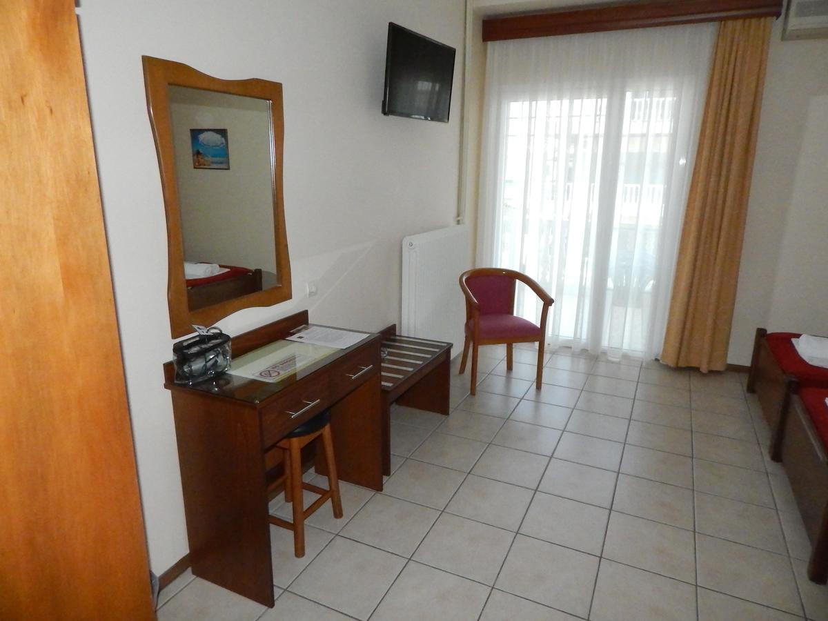 Gold Stern Hotell Paralía Eksteriør bilde